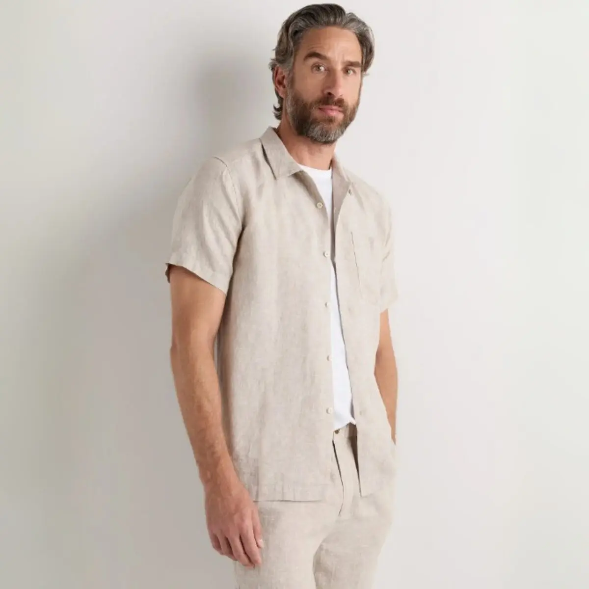 The Ardin Linen Shirt - Image 3